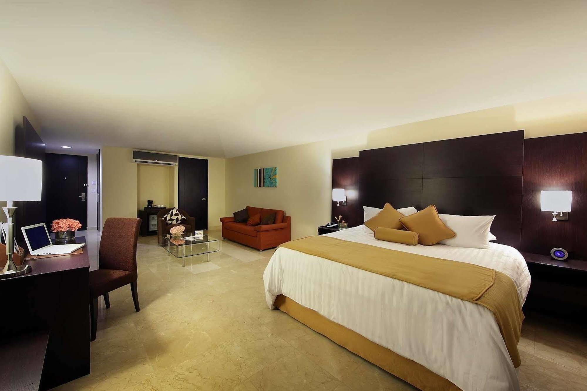 Wyndham Garden Panamaváros Kültér fotó
